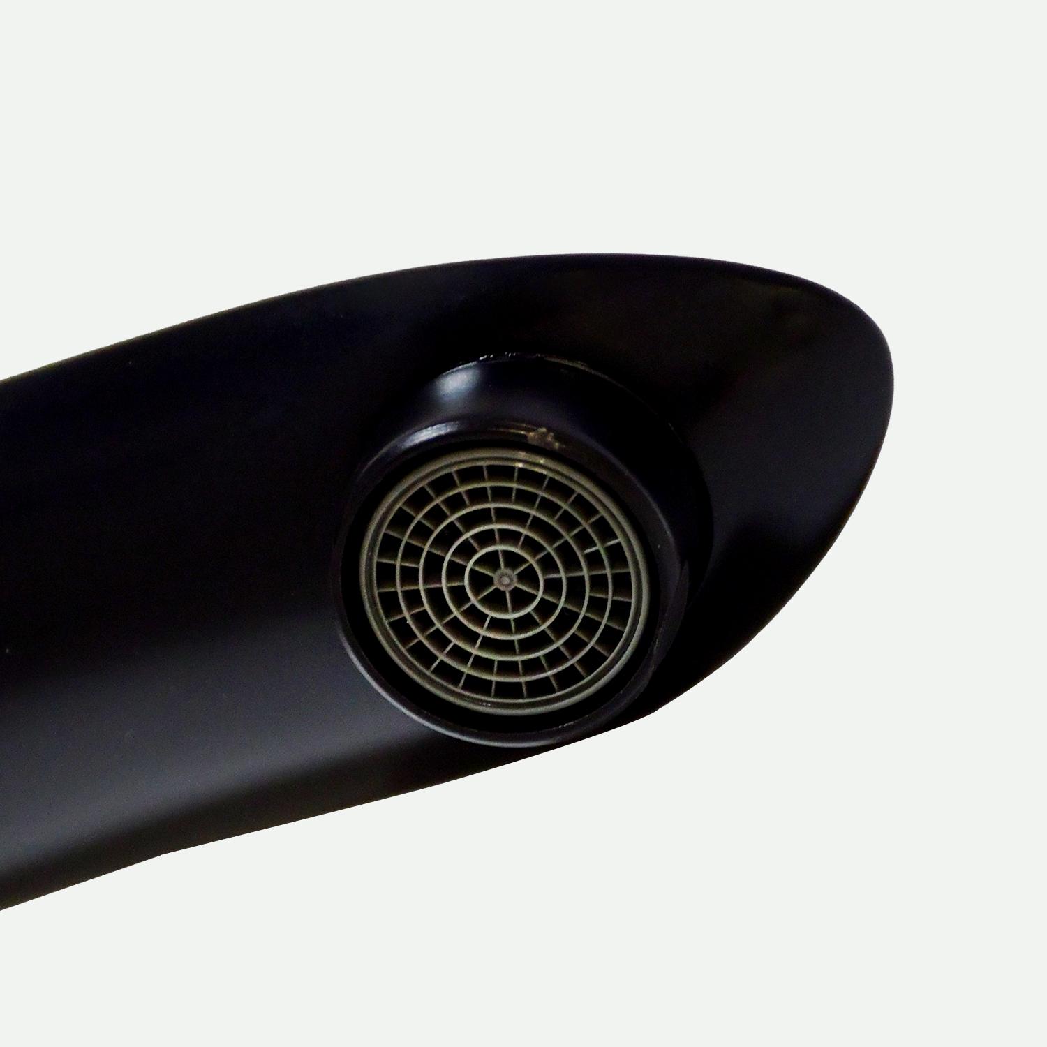 D&B Bathware Polished Spout Faucet NAUTICA-6119 BLACK_2