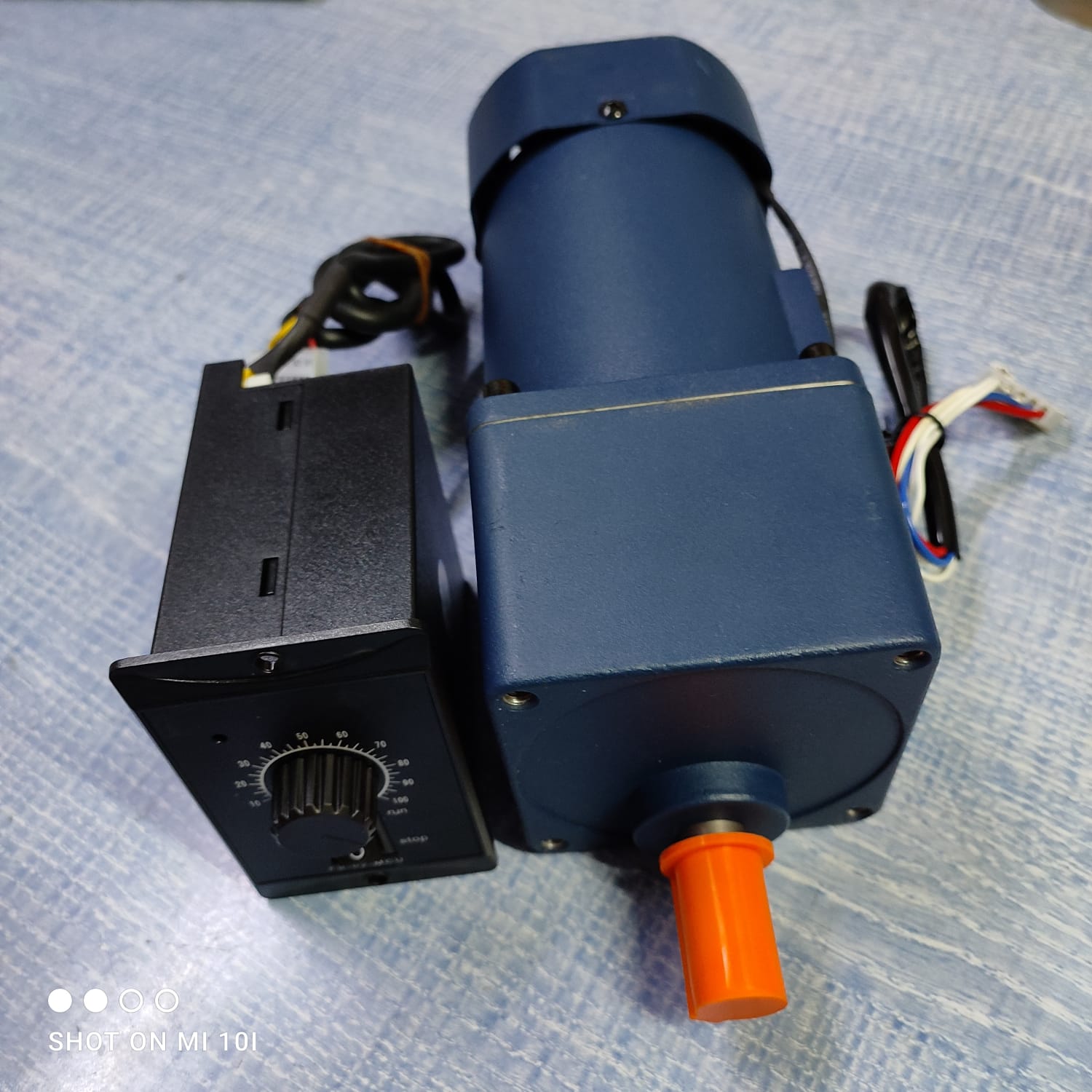 SEW AC-G-M22 400 rpm Three Phase 1 hp Four Pole Foot Mounted AC Motors_1