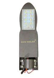 SHIV SOLAR 24 W Cool White LED Aluminium 12.8 Ah Solar Street Light_0