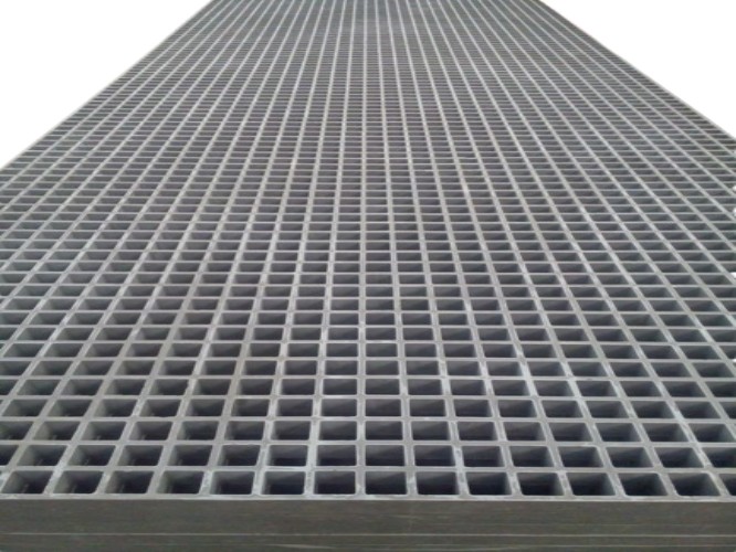 FTC 30 mm FRP Gratings 1220 x 3660 mm Painted_1