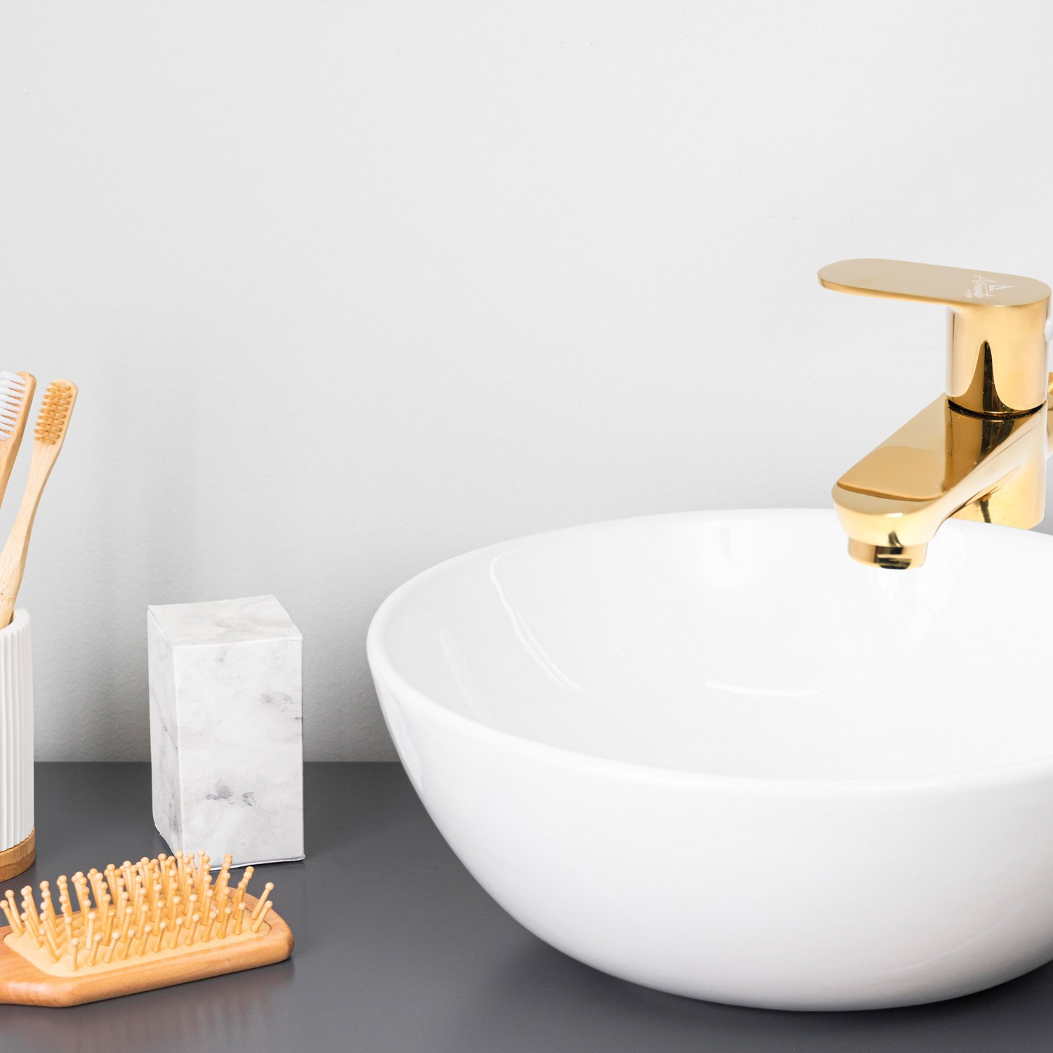 D&B Bathware 15 mm Brass Taps Gold Finish IVANO BIB COCK_3