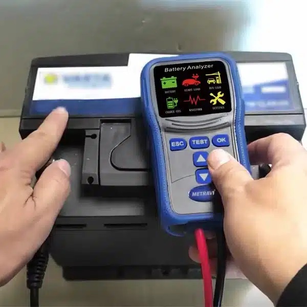 METRAVI BT-220 Battery Analyser Voltage Tester 12 to 24 V 100 to 2000 CCA_2