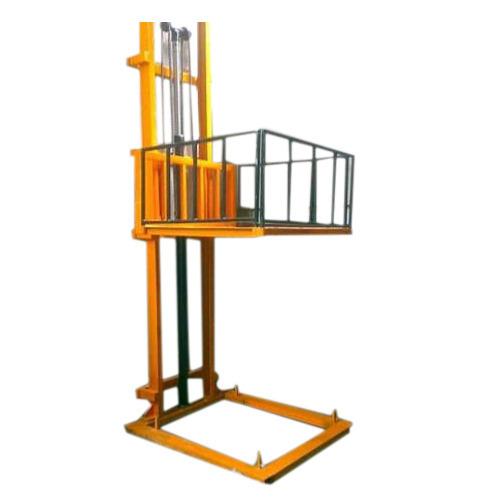 India Elevator Mild Steel 30 ft Hydraulic Goods Lift 2 ton_1