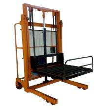 LIFTMECH 1500 kg Manual Stacker LMI-STK -118 3 m_0