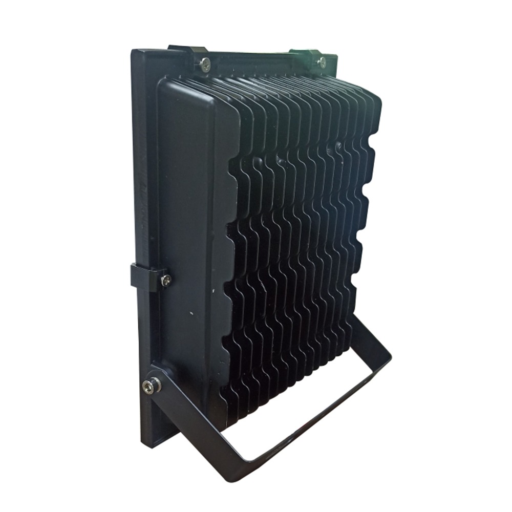 COMPACT 200 W Warm Light IP66 10 kV 16200 Lumen 200W LED Neptune LED Flood Lights_1