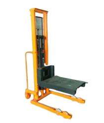 SKF 0.5 - 1.5 ton Manual Stacker SKF-07 1800 mm_0
