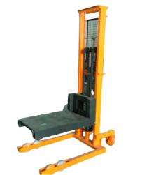 SKF 0.5 - 1.5 ton Manual Stacker SKF-10 1800 mm_0