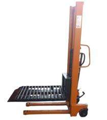 SKF 0.5 - 1.5 ton Manual Stacker SKF-16 2500 mm_0