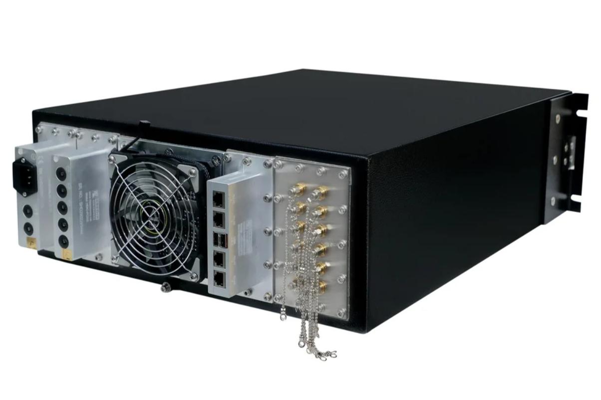 HE HDRF-4U19 Rack Mounted RF Shield Test Box_1