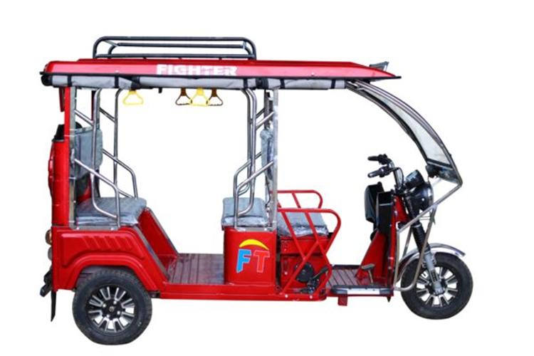 Davrath 110 km 140 Ah Electric Rickshaw_3