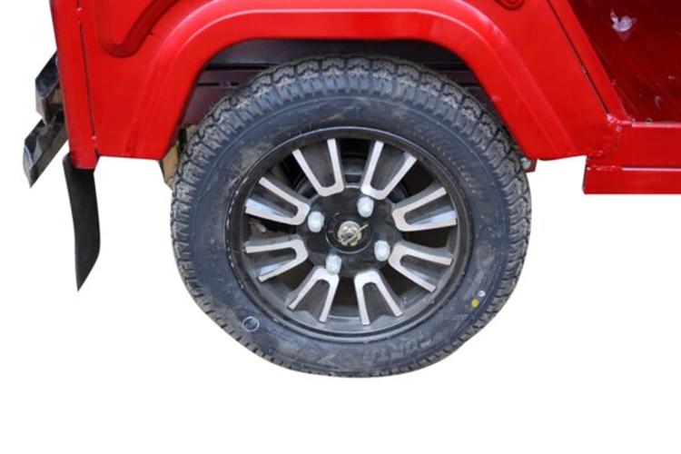 Davrath 110 km 140 Ah Electric Rickshaw_4