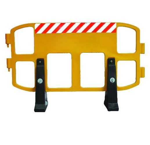 Interlocking Intermediate Plastic Barricades 2020 x 400 x 1265 mm_0
