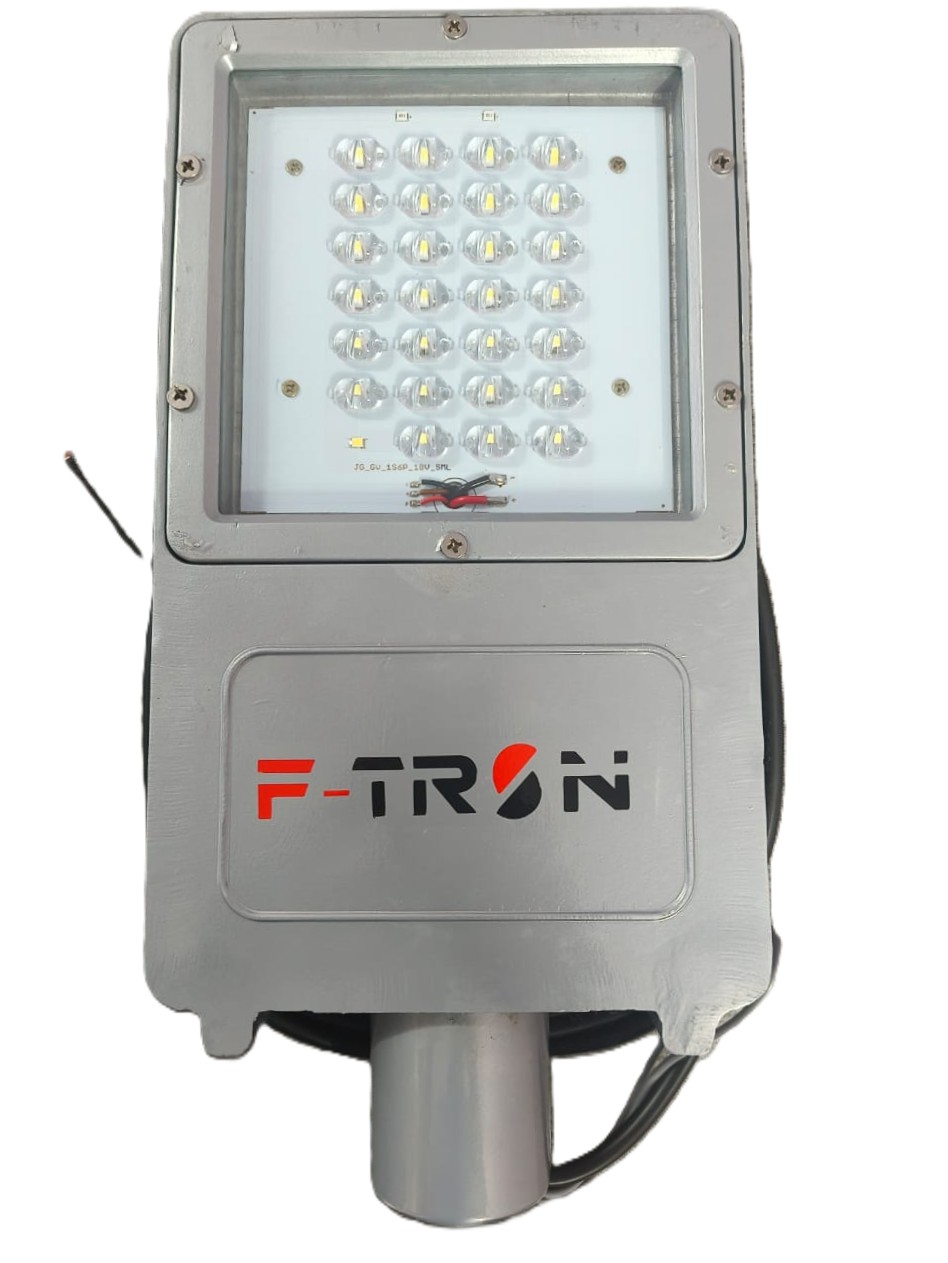 F-TRON 24 W Cool White MONO PERC LED Aluminium 18 Ah Solar Street Light_1