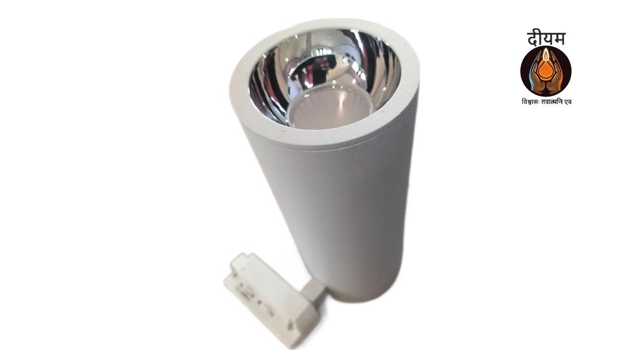 Diyam 122 30 W LED Track Light 160 Neutral White_2