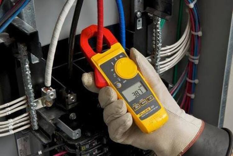 FLUKE 325 40 to 400 A 600 V AC DC Clamp Meter_3